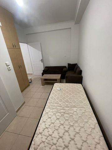 Studio/Γκαρσονιέρα για ενοικίαση Πλατεία Κυψέλης (Κυψέλη) - Photo 4