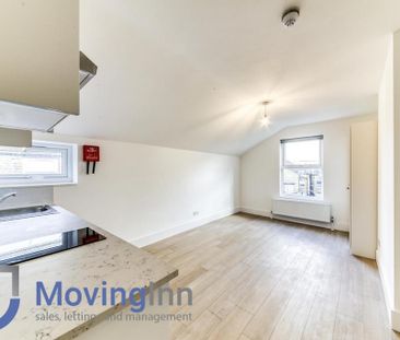 Studio to rent - Photo 2