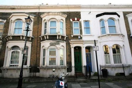 Acquire Estate Agents Amazing Mossford Street House, E3 - Photo 3