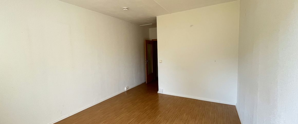 Über wenige Stufen in Ihr neues Zuhause - Photo 1