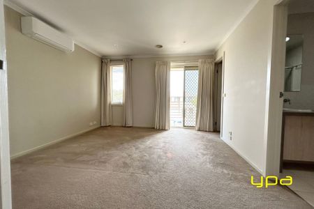 30 Callista Circuit, TAYLORS HILL - Photo 3