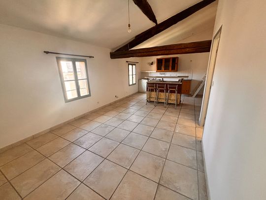 Location Appartement 2 pièces 42m² NIMES 30000 - Photo 1