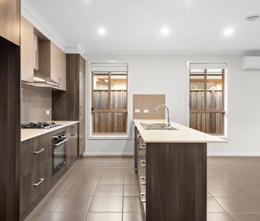 9 Kyarra Drive, Doreen VIC 3754 - House For Rent | Domain - Photo 6