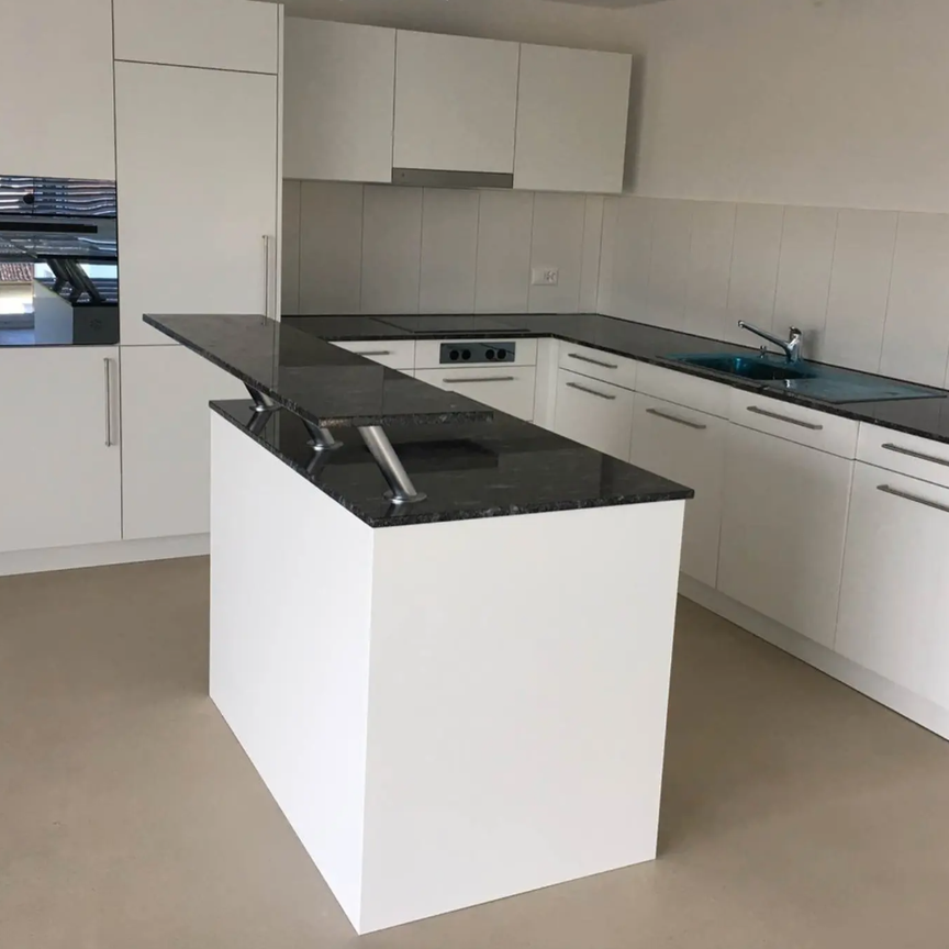 Helle 5.5-Zimmer-Dachwohnung mit Balkon in Aesch ZH – ab September 2026 verfügbar - Foto 1
