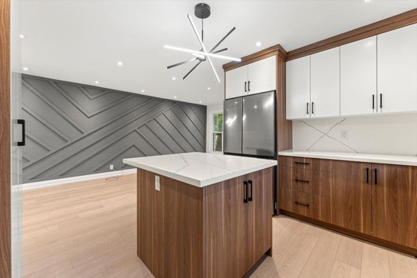 For Lease - 63 Walter Avenue Unit# MAIN, Newmarket, Ontario - Photo 1