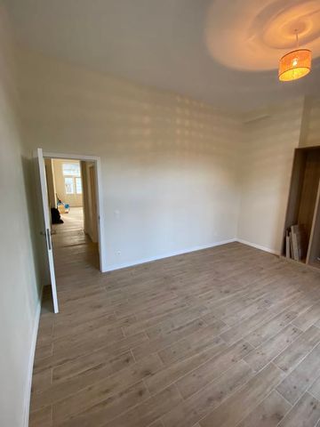 Appartement te huur - Foto 2