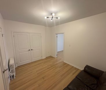 For Lease - 756 Queen Street Unit# C, Toronto, Ontario - Photo 2