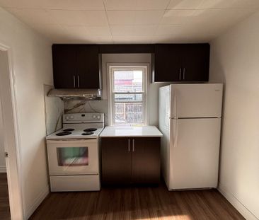 For Lease - 178 Park Road Unit# 3, Oshawa, Ontario - Photo 5