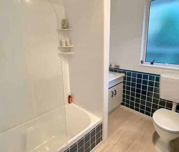 Partly Furnished Standalone House - Photo 2