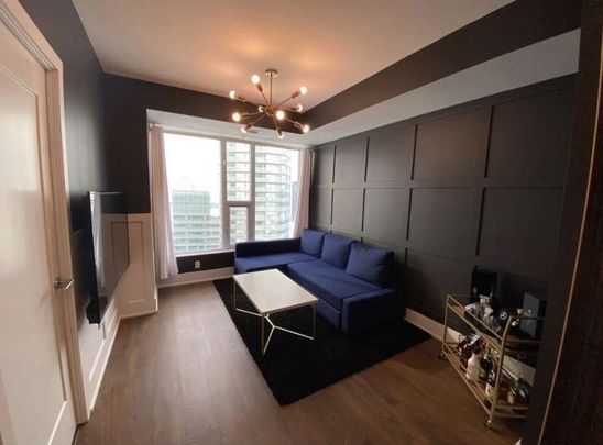 For Lease - 10 York Street Unit# 5201, Toronto, Ontario - Photo 1