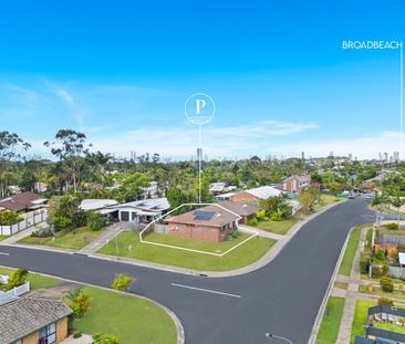 Spacious Duplex in the heart of Ashmore - Photo 4