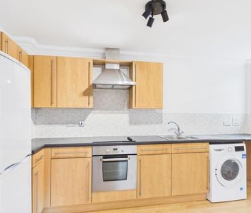 Harescombe Drive, Gloucester - Photo 5