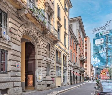 Bilocale in Affitto in Via Federico Confalonieri 11 a Milano - Photo 1