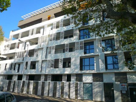 Location Appartement 2 pièces 40m² MONTPELLIER 34000 - Photo 5