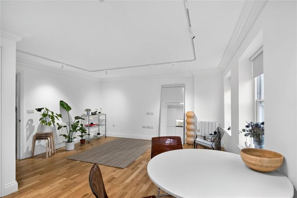 Homerton High Street, London, E9 6AG - Photo 1