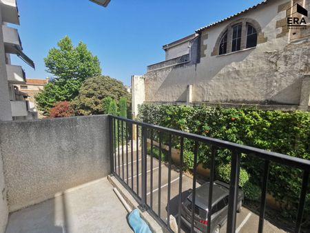 SALON DE PROVENCE - T2 en location avec balcon et parking - Photo 4