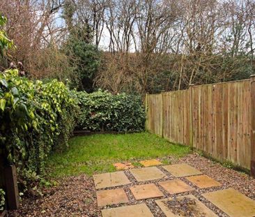 A bright and modern two double bedroom cottage style home, located ... - Photo 1