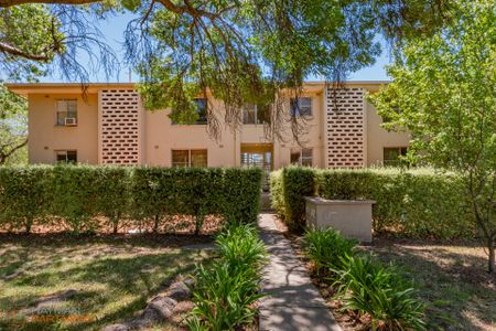 3/6 Nuyts Street, Red Hill ACT 2603 - Apartment For Rent | Domain - Photo 2