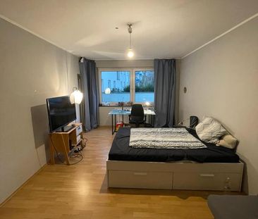 1 Zimmer in 70qm Wohnung in Ehrenfeld. Bitte richtig lesen! - Foto 1