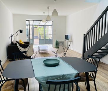 ARCHITECTURE INSOLITE - 1900- Location meublée Maison avec terrasse... - Photo 2