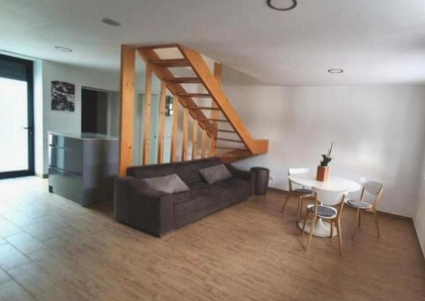 Moradia T3 com jardim no Amial