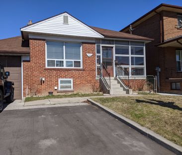 For Lease - 368 Hillmount Avenue, Toronto, Ontario - Photo 5