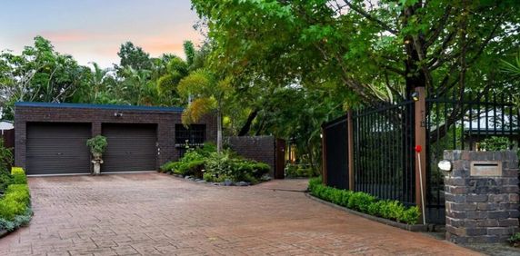 Bring the whole family! - Photo 2