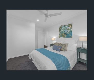 Contemporary Town Home: 3 Bedroom + Study + Double Garage - Photo 5
