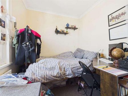 Grove Street, Brighton, BN2 - Photo 3