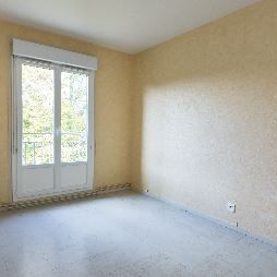 Appartement – Type 5 – 91m² – 405.68 € – SAINT-GAULTIER - Photo 2