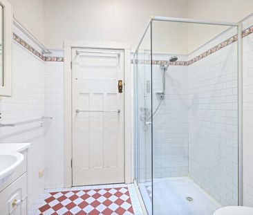 Versatile Family Home With Pool In Ideal Location - Photo 5