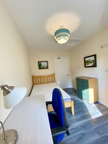 5 bedroom house share to rent - Photo 2