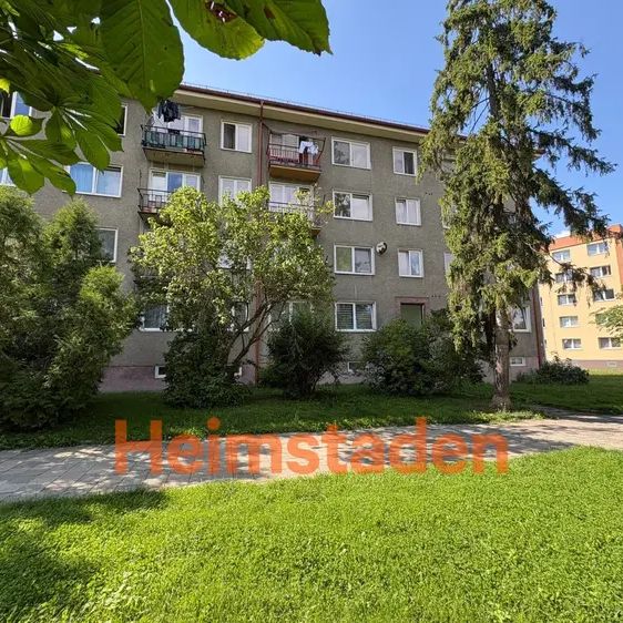 Pronájem bytu 2+1 36 m - Fotografie 1