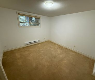 Cozy Suite in Central Abbotsford - Photo 3