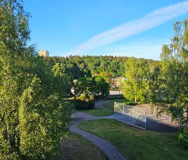 Björknäsvägen, Södertälje - Photo 2