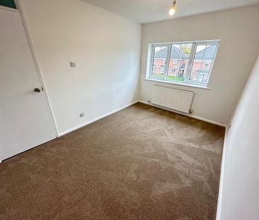 2 bedroom end of terrace house to rent - Photo 6