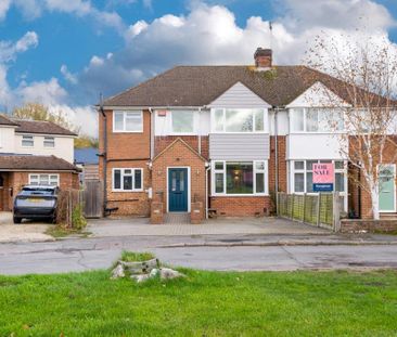 4 bedroom semi-detached house to rent - Photo 2