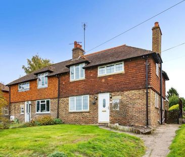 3 bedroom semi-detached house to rent - Photo 3
