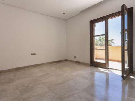 Marbella, Andalusia 29602 - Photo 2