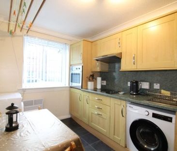 South Campbell Street, Paisley - Photo 1