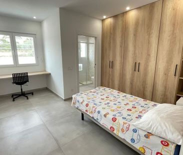 3 room luxury House for rent in Elche, Spain - Photo 4