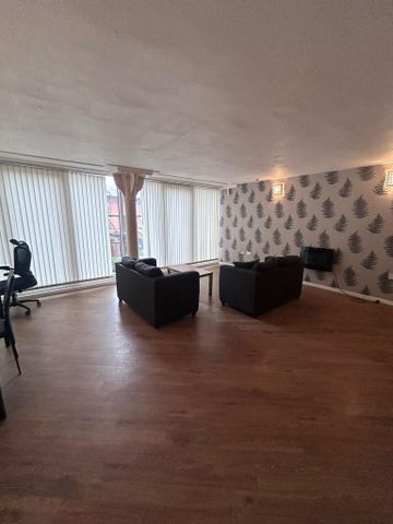 2 bedroom apartment to rent - Photo 4