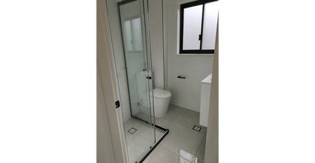 Brand New Double-Storey Home with Modern 5 Bedrooms, Two mater room and Two living area - Photo 3