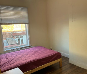 1 bedroom in a house share to rent - Photo 1