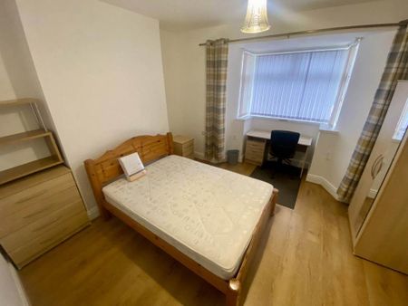 4 bedroom house to rent - Photo 4