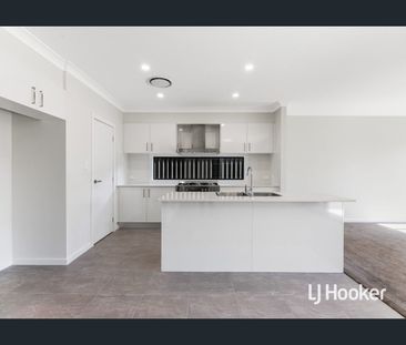 Stunning 4-Bedroom Home! - Photo 2