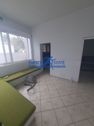 Μονοκατοικία για ενοικίαση Κέντρο (Νέα Μάκρη) - Φωτογραφία 3