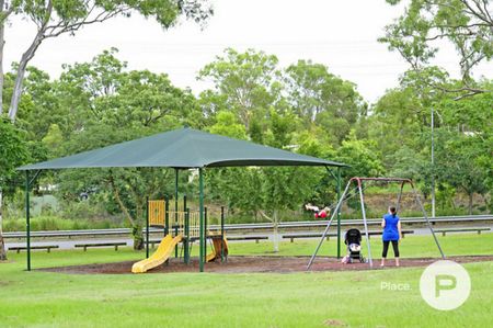 50, Richmond Road, QLD, Cannon Hill - Photo 2