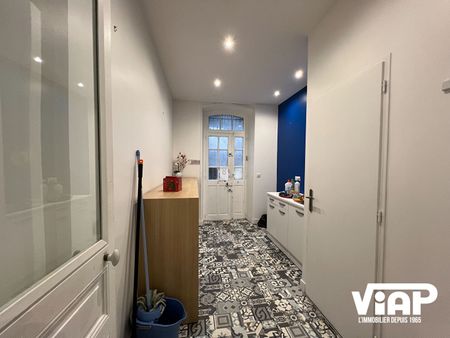 LOCAL REFAIT EN HYPER CENTRE VILLE - Photo 4