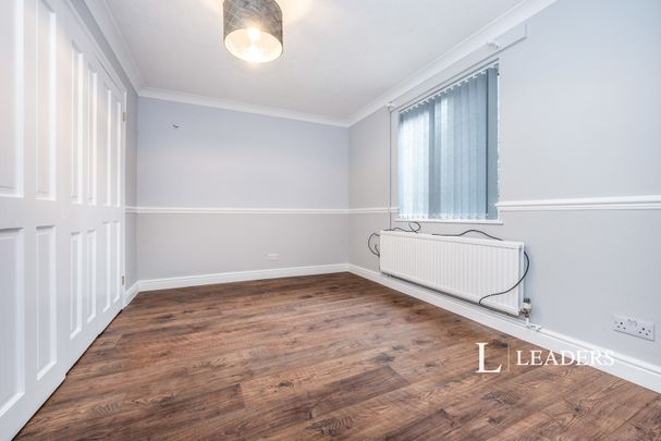 5 bedroom house to rent Church Walk, Kempston, Bedford, Bedfordshire, MK42 - Photo 1